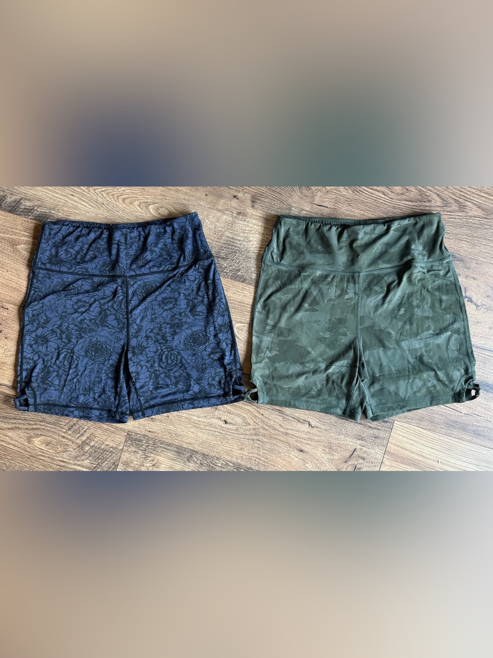 Women’s Performance biker Shorts in Blue Floral and Green Camp